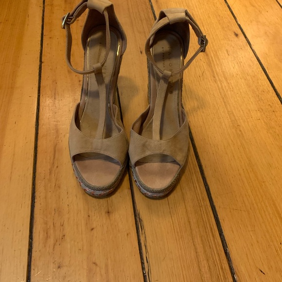 Palomitas Beige Suede Wedge 4 inch Size 39 Made in Spain - Picture 2 of 7